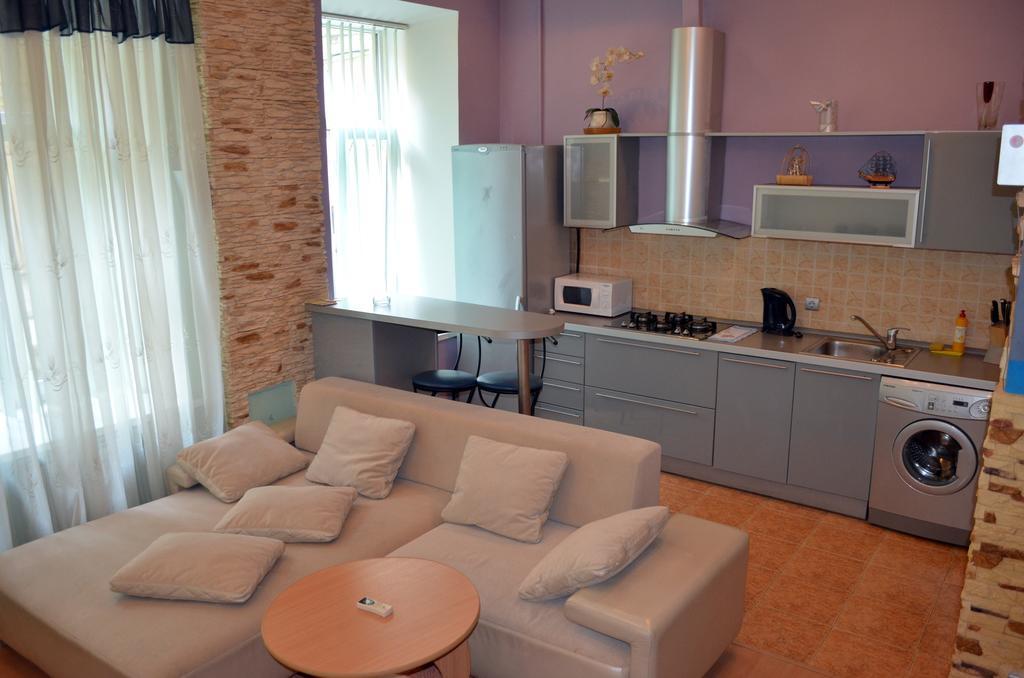 Chapayev Apartments เคียฟ ห้อง รูปภาพ